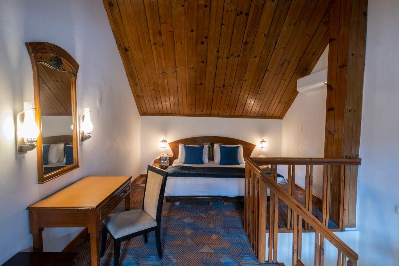Mastiff Grand Manali Resort Exterior foto